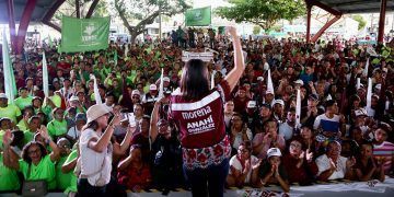 Anahí González Promete Continuar con el Bienestar Social y la Prosperidad en Cozumel