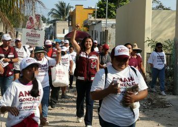 Anahí González visita la Zona Continental de Isla Mujeres