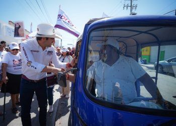 Bonfil recibe a GINO Segura con amplio respaldo