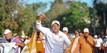 El candidato de Movimiento Ciudadano se compromete a evaluar y mejorar las condiciones de los cuerpos de seguridad