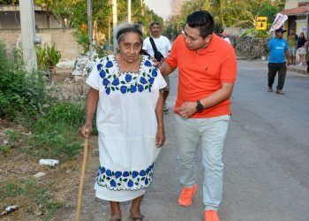 «Erradiquemos la corrupción, acabemos con los feudales, el dinero es del pueblo»: Xiximak