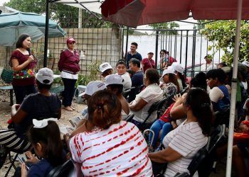 Con programas de escrituración continuaremos dando certeza jurídica al patrimonio de las familias: Anahí González