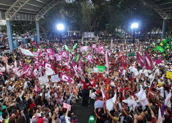 Estefanía Mercado Lanza Campaña en Solidaridad Prometiendo Unidad y Transformación