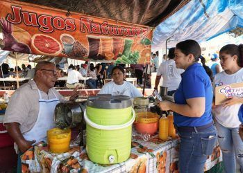 Cinthya Millán Propone Impulsar el Turismo en el Sur de Quintana Roo con Estrategias Innovadoras