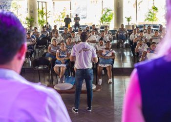 Diego Castañón Promete Empoderamiento Femenino en Tulum en Encuentro con la CROC