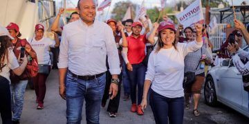 Yensunni Martínez gana corazones en la colonia Del Bosque con promesas de una Chetumal renovada
