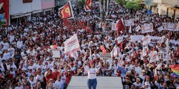 Más de 15 mil personas acompañaron a Yensunni Martínez en histórica caminata por la Transformación y la Esperanza