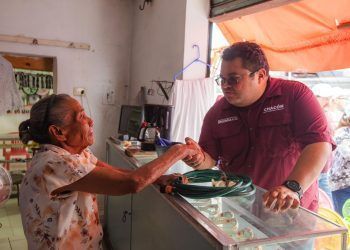 José Luis Chacón Se Compromete con la Reactivación Económica y la Identidad de Cozumel