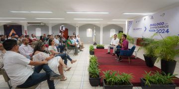Gino Segura apuesta por el crecimiento económico del sur de Quintana Roo