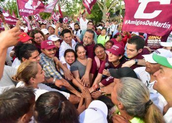Toda la fuerza laboral de Puerto Aventuras va con Estefanía Mercado