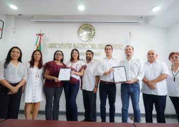 Recibe Gino Segura constancia como Senador electo por Quintana Roo