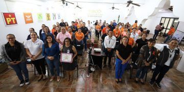 IEQROO brinda curso sobre violencia y hostigamiento laboral