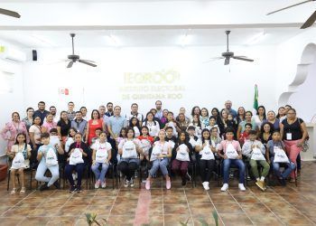 Parlamentarias y parlamentarios infantiles, visitan el IEQROO