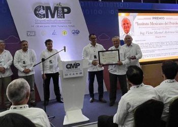 Destacan la Trayectoria del Quintanarroense Víctor Alcérreca en el 18° Congreso Mexicano del Petróleo