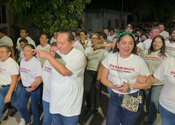 Proclama Nivardo Mena triunfo de PT-Morena-PVEM en Lázaro Cárdenas