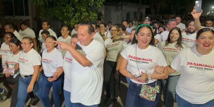 Proclama Nivardo Mena triunfo de PT-Morena-PVEM en Lázaro Cárdenas