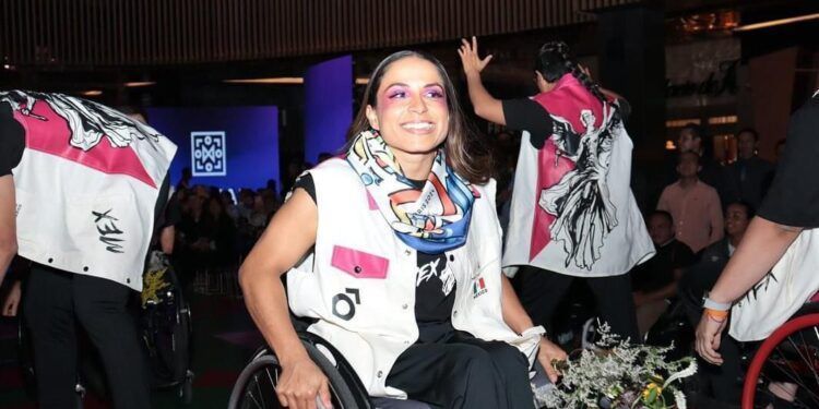 Atletas Paralímpicos listos y uniformados para París 2024