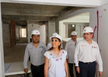 Mara Lezama supervisa el avance del 60% en la Sala de Hemodinamia de Chetumal