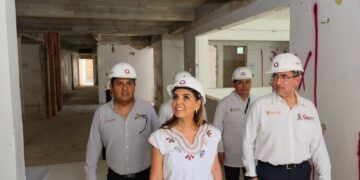 Mara Lezama supervisa el avance del 60% en la Sala de Hemodinamia de Chetumal