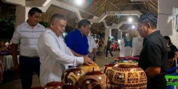 El poder al pueblo Maya