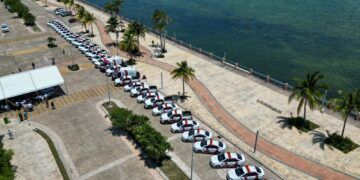 Entrega Mara Lezama 35 patrullas para supervisión de movilidad segura y eficiente IMOVEQROO
