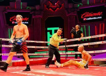 Se luce Isaac Lucero en la arena Cancún