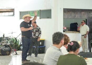 Javier Vargas Acosta Busca la Dirigencia del SUTAHCE