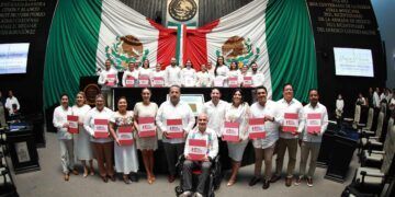 Recibe XVIII Legislatura el Segundo Informe de la Gobernadora Mara Lezama.