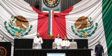 Entregan Segundo Informe de la Gobernadora Mara Lezama ante Congreso de Quintana Roo