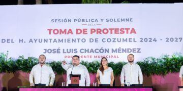 José Luis Chacón Méndez asume la presidencia municipal de Cozumel con un llamado a la unidad y la transformación