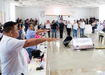 Rinden protesta los integrantes de la Comisión Municipal de Transporte 2024-2027