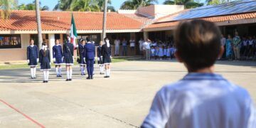 Anuncia Estefanía Mercado el programa “Escuela Segura” para la prevención de riesgos