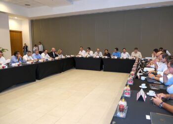 Hoteleros reconocen capacidad de gestión y compromiso de Mara Lezama para el Corredor Turístico Cancún-Costa Mujeres