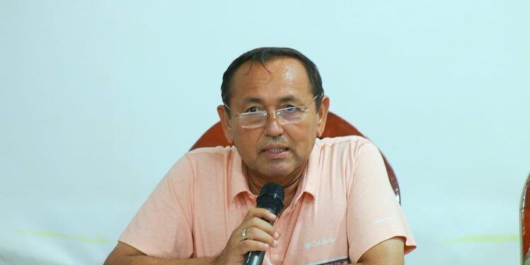 Nivardo Mena declara sesión permanente de PC