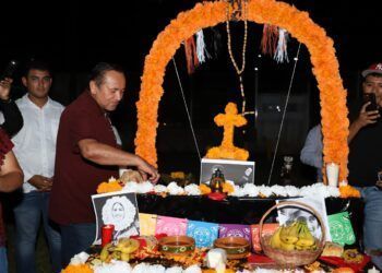 Presencia Nivardo Mena trabajo cultural de Universidad “BJ”