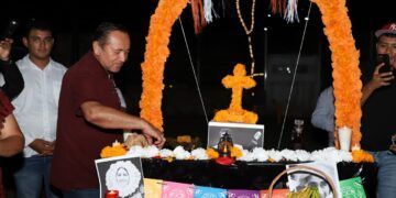 Presencia Nivardo Mena trabajo cultural de Universidad “BJ”