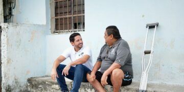 Reitera Renán Sánchez, su compromiso con la atención ciudadana, durante visita a hogares