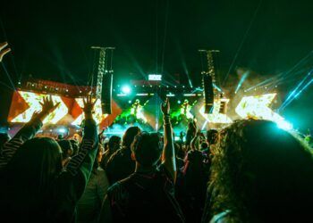 ¡EDC 2025 ya tiene Line Up! Tiësto, Martin Garrix, Fisher y Dos Equis te esperan bajo el cielo eléctrico