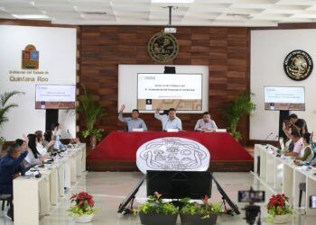 Cabildo aprueba firma de convenios entre el Ayuntamiento de Solidaridad y dependencias federales
