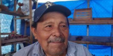 Preparan mercado en José María Morelos para la celebración de Día de Muertos con productos tradicionales artesanales