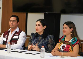 Llama Estefanía Mercado a enfrentar los nuevos retos turísticos de Solidaridad, con capacitación