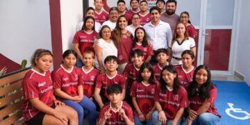 Cumple Mara Lezama compromiso con los deportistas de alto rendimiento en Quintana Roo