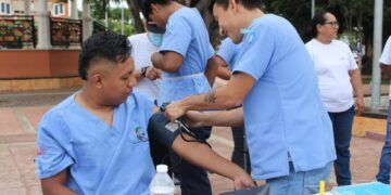 UIMQROO Celebra Feria de Salud Integral para Combatir la Diabetes