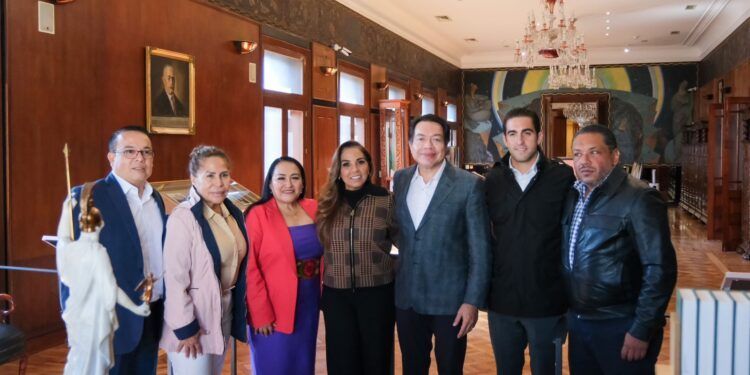 Revisa Mara Lezama con Mario Delgado proyectos de infraestructura y mejora del personal educativo en Quintana Roo
