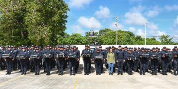 Con vehículo y equipo táctico fortalecen a la Policía Municipal de Othón P. Blanco