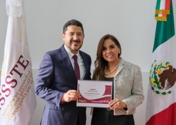 Revisa Mara Lezama con Martí Batres estrategias de salud del ISSSTE, en beneficio de las y los quintanarroenses