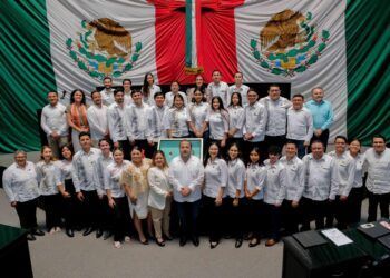 Juventudes quintanarroenses alzan su voz en el Congreso