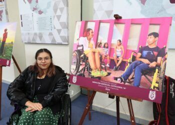 Una silla de ruedas eléctrica para Grecia: adolescente cancunense moviliza decenas de donaciones