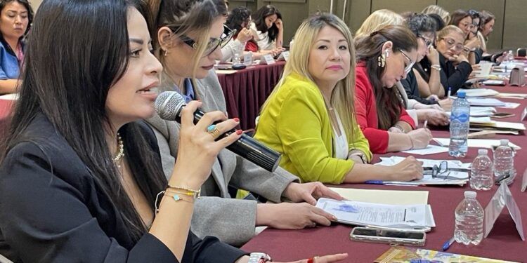Yensunni Martínez reafirma su compromiso con la niñez y adolescencia en Othón P. Blanco