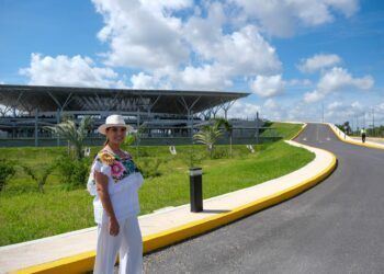 Supervisa Mara Lezama avance del entronque de la estación del Tren Maya con la carretera federal 180-D